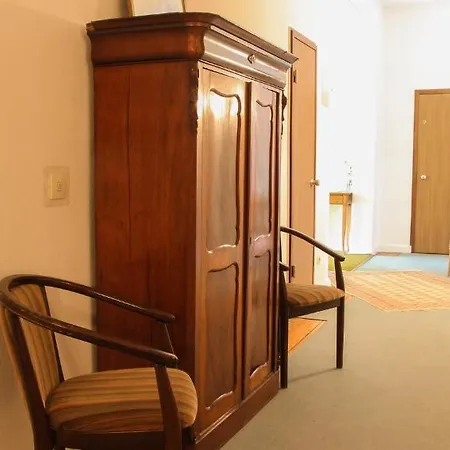 Park-hotel 3*
